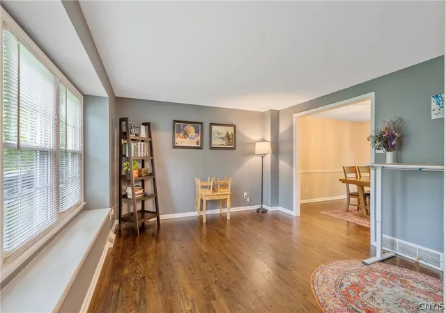 4th image of 3201 Reston Dr, Lysander, NY 13027 | MLS# S1683713