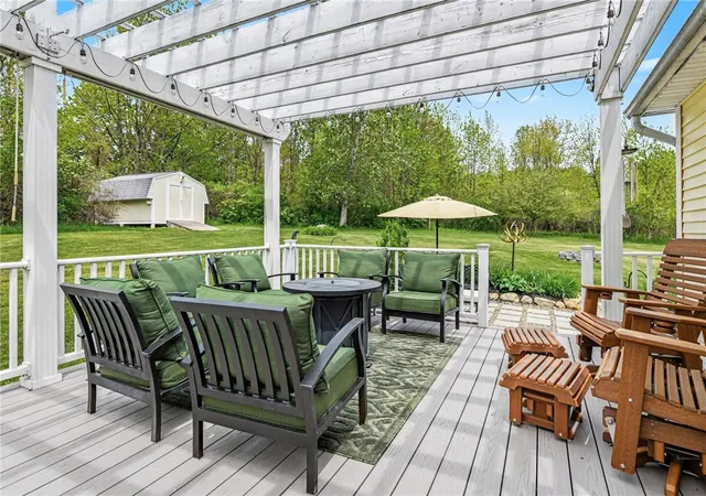 Homes for sale in Bristol, NY | 7988 Baptist Hill Rd, Bristol, NY 14469 | MLS# R1680281