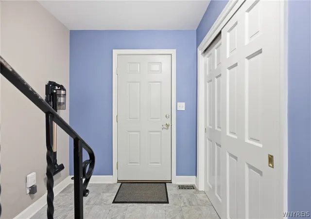 4th image of 100 Bramhill Ct, East Amherst, NY 14051 | MLS# B1684422