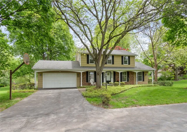 Homes for sale in Penfield, NY | 122 Jackson Road Ext, Penfield, NY 14526 | MLS# R1682915