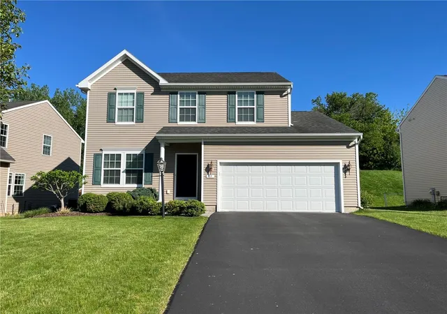 Homes for sale in Henrietta, NY | 69 Coneflower Dr, Henrietta, NY 14586 | MLS# R1684442