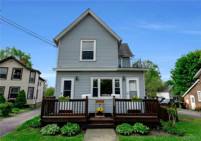 2nd image of 5657 Broadway St, Lancaster, NY 14086 | MLS# B1682070