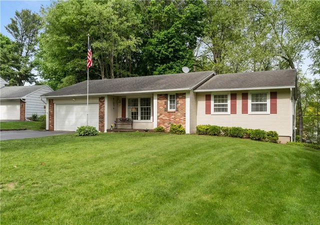5th image of 62 Gateway Rd, Chili, NY 14624 | MLS# R1683054
