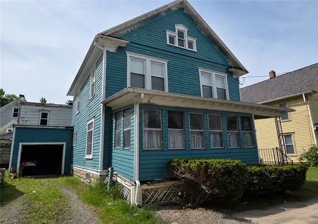 1st image of 6 Hill Pl, Oneonta, NY 13820 | MLS# R1684646