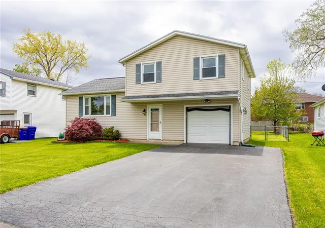 Homes for sale in Gates, NY | 23 Morningstar Dr, Gates, NY 14606 | MLS# R1683996