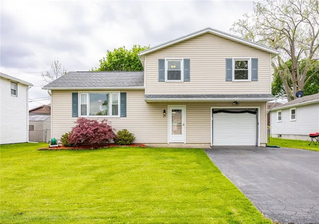 Homes for sale in Gates, NY | 23 Morningstar Dr, Gates, NY 14606 | MLS# R1683996