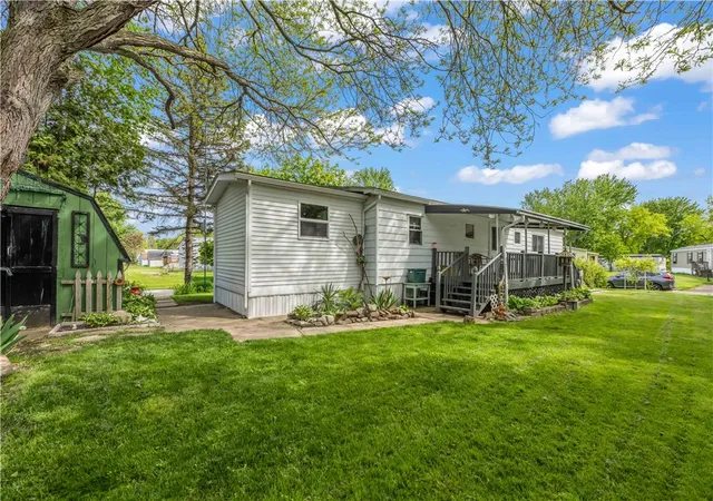 Homes for sale in Hamlin, NY | 728 Bass Run Ln, Hamlin, NY 14464 | MLS# R1684669