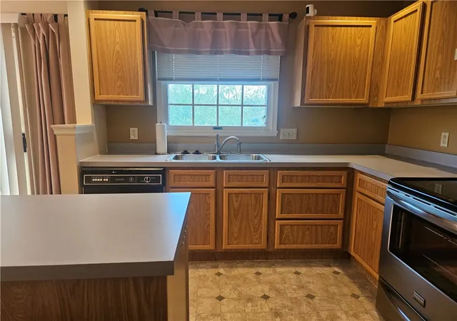 Homes for sale in Ogden, NY | 139 Jordache Ln, Ogden, NY 14559 | MLS# R1676370