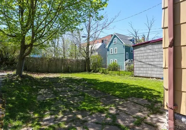 3rd image of 728 Prospect Ave, Buffalo, NY 14213 | MLS# B1684272