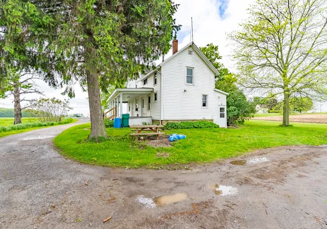 4th image of 1775 Genesee St, Piffard, NY 14533 | MLS# R1683747