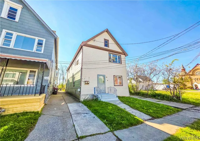 1st image of 109 Baitz Ave, Buffalo, NY 14206 | MLS# B1681748