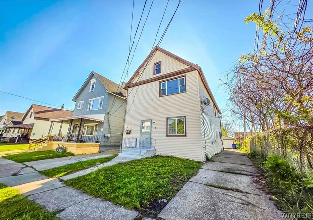 2nd image of 109 Baitz Ave, Buffalo, NY 14206 | MLS# B1681748