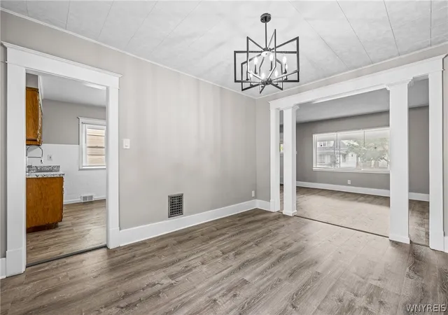 5th image of 272 Stockbridge Ave, Buffalo, NY 14215 | MLS# B1682151