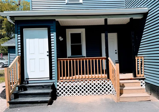 Homes for sale in Rochester, NY | 29 Chamberlain St, Rochester, NY 14609 | MLS# R1684579