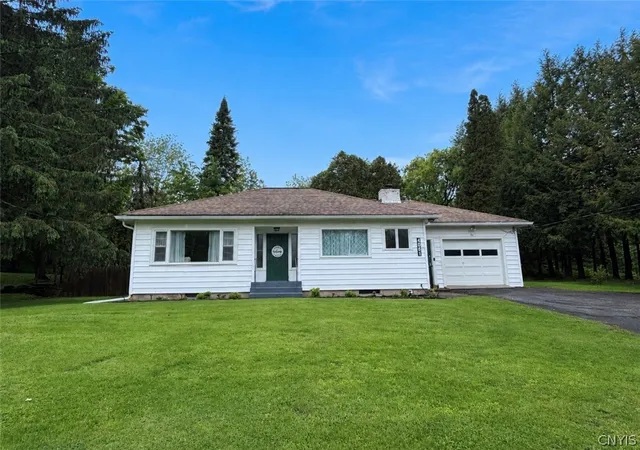 Homes for sale in Kirkland, NY | 4061 Bristol Rd, Kirkland, NY 13323 | MLS# S1684572