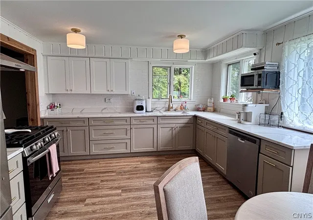 Homes for sale in Kirkland, NY | 4061 Bristol Rd, Kirkland, NY 13323 | MLS# S1684572