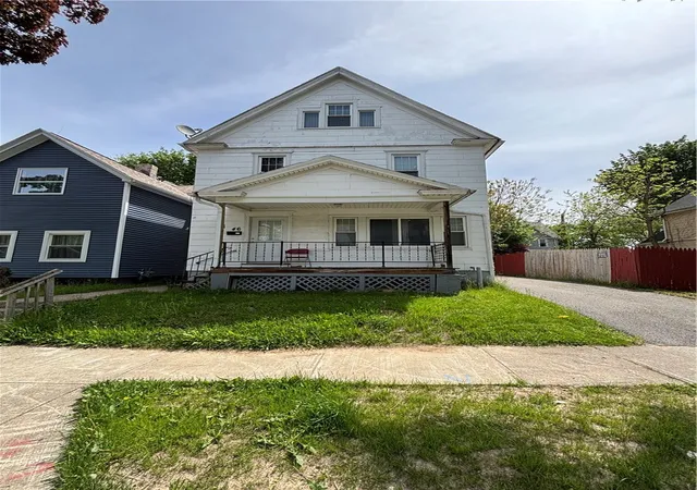 3rd image of 46 Elgin St, Rochester, NY 14611 | MLS# R1684025