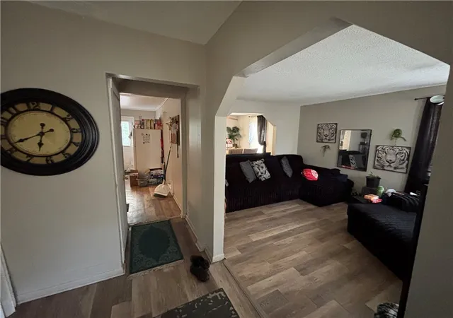 4th image of 46 Elgin St, Rochester, NY 14611 | MLS# R1684025