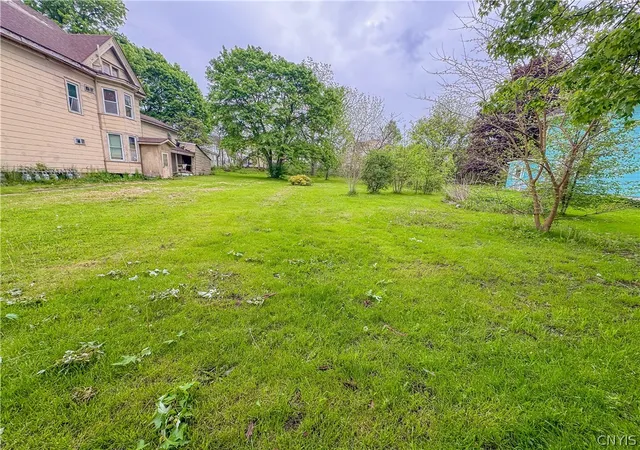 Homes for sale in Auburn, NY | 16 Baker Ave, Auburn, NY 13021 | MLS# S1684638