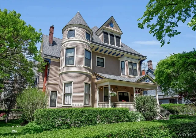 Homes for sale in Buffalo, NY | 482 Linwood Ave, Buffalo, NY 14209 | MLS# B1681279