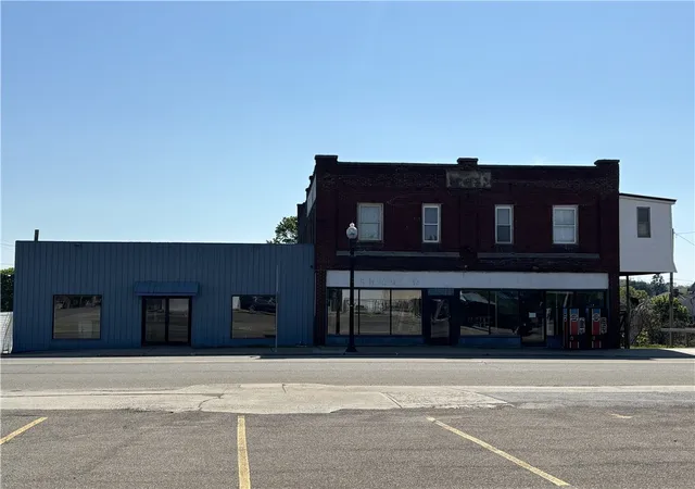 Homes for sale in Kane Boro, PA | 150 N Fraley St, Kane Boro, PA 16735 | MLS# R1684519