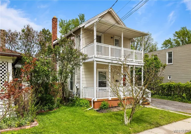 2nd image of 226 Grand St, Lockport City, NY 14094 | MLS# B1684661