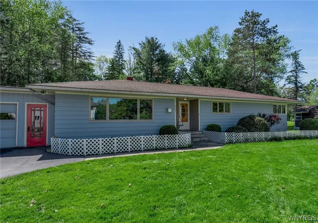 3rd image of 201 3Rd Ave, Wayland, NY 14572 | MLS# B1684466