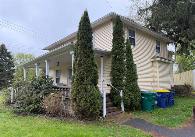 Homes for sale in Sodus, NY | 7624 Ridge Rd, Sodus, NY 14551 | MLS# R1684863