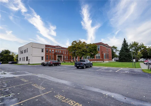 Homes for sale in Rochester, NY | 409 Un107 La Grange Avenue, Rochester, NY 14615 | Houzeo