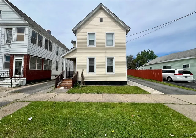 Homes for sale in Utica, NY | 1018 Morris, Utica, NY 13501 | MLS# S1684967