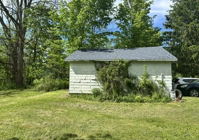 3rd image of 6242 Conesus Springwater Rd, Conesus, NY 14435 | MLS# R1684839