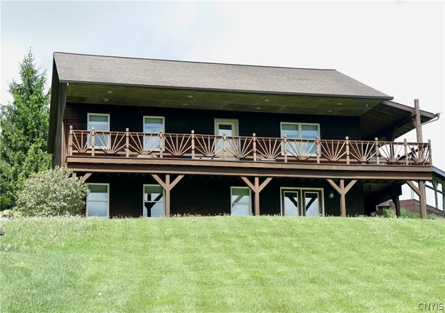 Homes for sale in Truxton, NY | 7207 Kettlebail Rd, Truxton, NY 13159 | MLS# S1684937