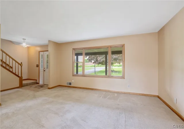 5th image of 7112 Plainville Rd, Lysander, NY 13112 | MLS# S1684776