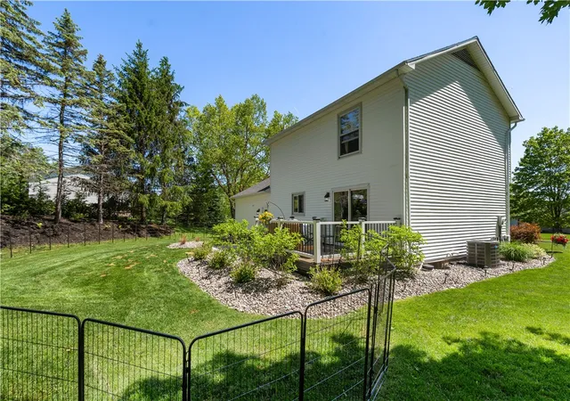 Homes for sale in Canandaigua City, NY | 12 Calman Pl, Canandaigua City, NY 14424 | MLS# R1684266