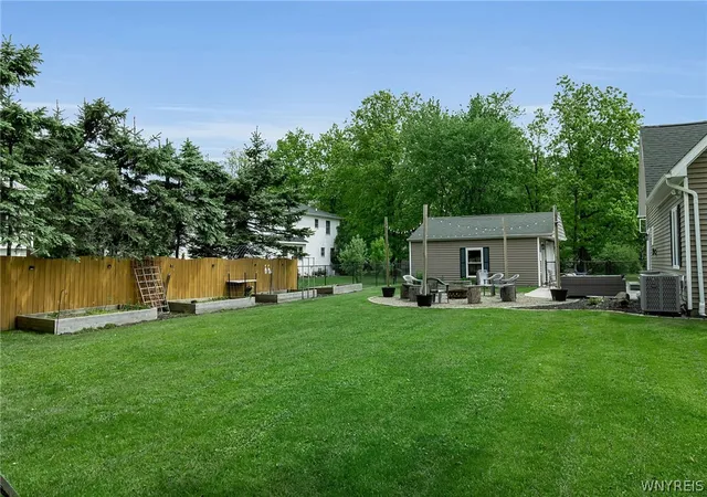 4th image of 21 Middlesex Rd, Orchard Park, NY 14127 | MLS# B1684060