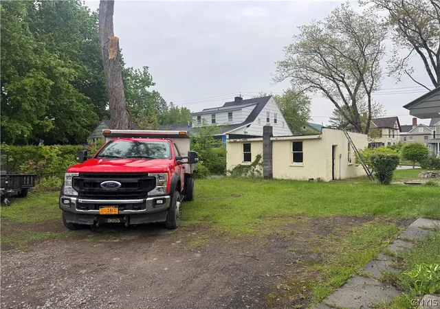 Homes for sale in Manheim, NY | 55 N Helmer Ave, Manheim, NY 13329 | MLS# S1684948