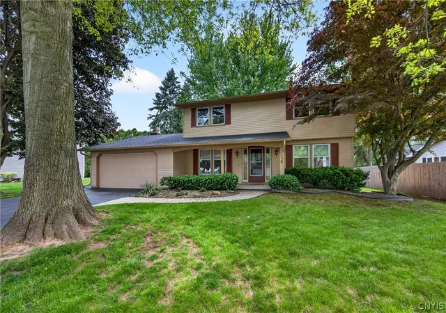 Homes for sale in Clay, NY | 208 Sheatree Ln, Clay, NY 13212 | MLS# S1684966