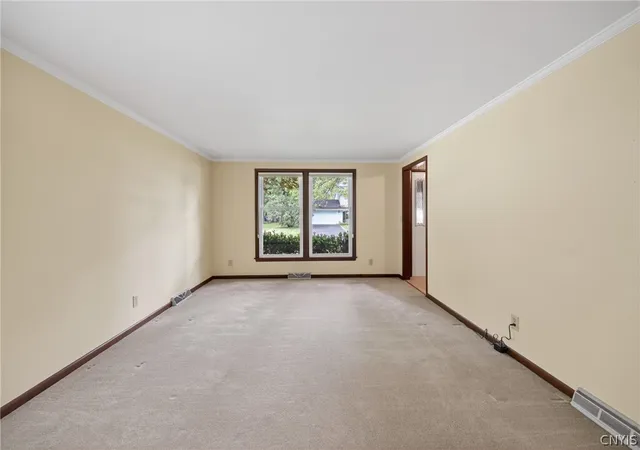 Homes for sale in Clay, NY | 208 Sheatree Ln, Clay, NY 13212 | MLS# S1684966