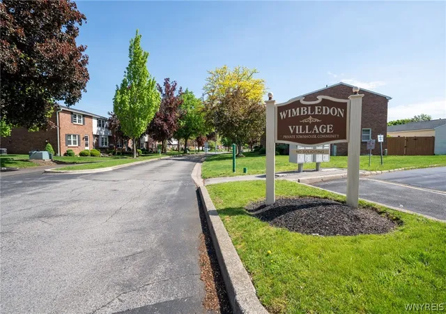 Photo 2 of Sale Pending at 270 Wimbledon Ct, Buffalo, NY 14224 | MLS# B1684954 | Listing updated on 2026-08-03
