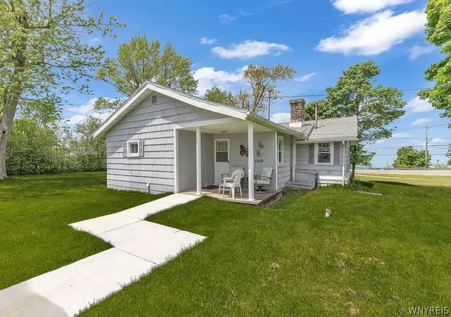 Homes for sale in Hamburg, NY | 4449 Lake Shore Rd, Hamburg, NY 14075 | MLS# B1684707