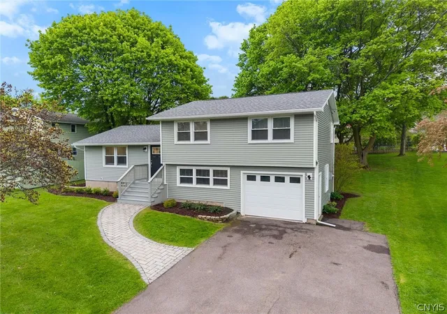 Photo 1 of Sale Pending at 36 Elm Hl Way, Camillus, NY 13031 | MLS# S1684995 | Listing updated on 2026-07-30