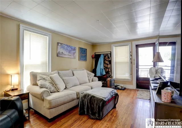 5th image of 10 E Evans St, Chautauqua, NY 14757 | MLS# R1682967