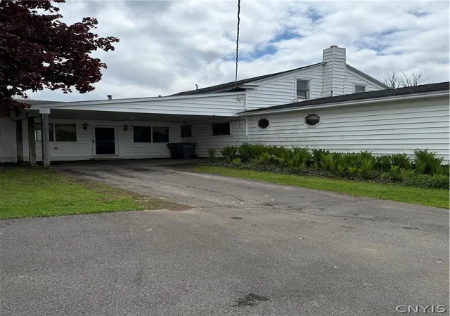 Photo 3 of Single family home for sale at 906 Jervis Ave, Rome, NY 13440 | MLS# S1685067 | Listing updated on 2026-06-30