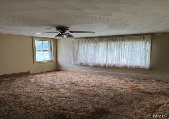Photo 3 of Single family home for sale at 906 Jervis Ave, Rome, NY 13440 | MLS# S1685067 | Listing updated on 2026-06-30