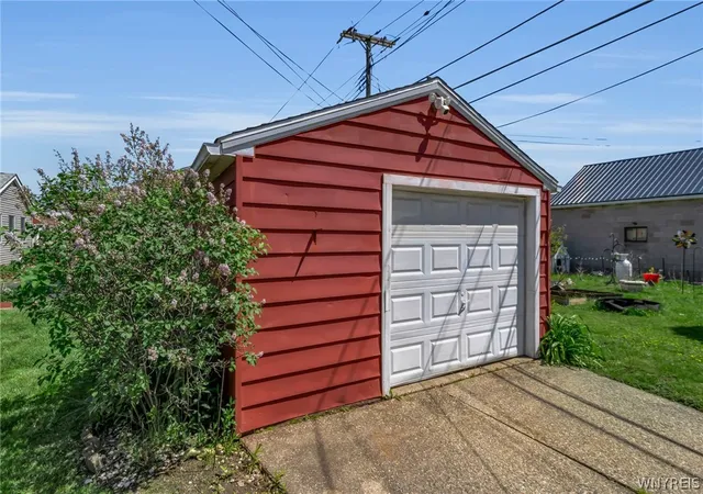 Homes for sale in Cheektowaga, NY | 484 Dingens St, Cheektowaga, NY 14206 | MLS# B1684796