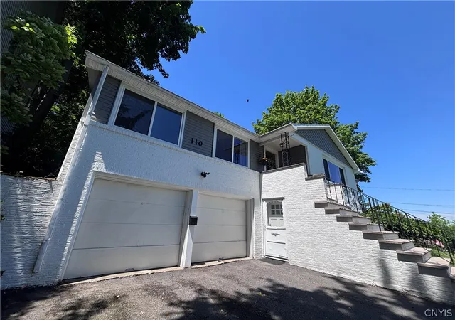2nd image of 110 Winkworth Pkwy, Syracuse, NY 13215 | MLS# S1684427