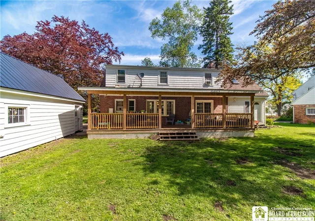 4th image of 575 Front St, Jamestown, NY 14701 | MLS# R1681138