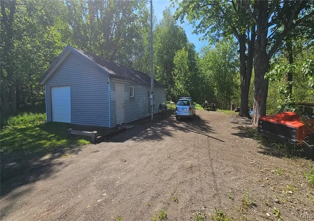 Photo 5 of Sale Pending at 48 County Route 26, West Monroe, NY 13167 | MLS# S1684909 | Listing updated on 2026-08-03