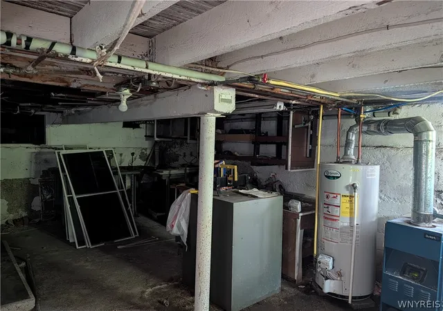 4th image of 9 E Pine St, Dunkirk, NY 14048 | MLS# B1683350