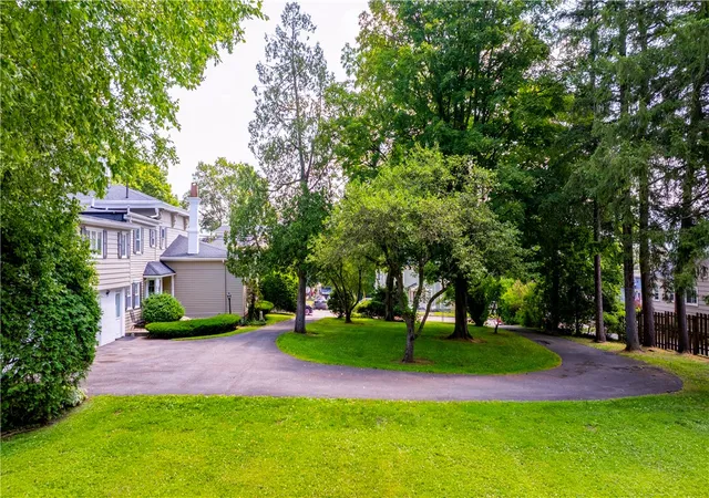 2nd image of 123 N Broad St, Norwich, NY 13815 | MLS# R1685034